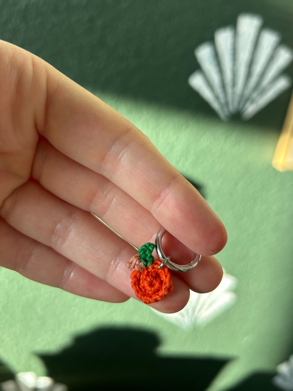 Peach‎ bag charm